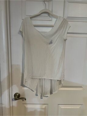 American Eagle Outfitters White Short Sleeve High-Low Top